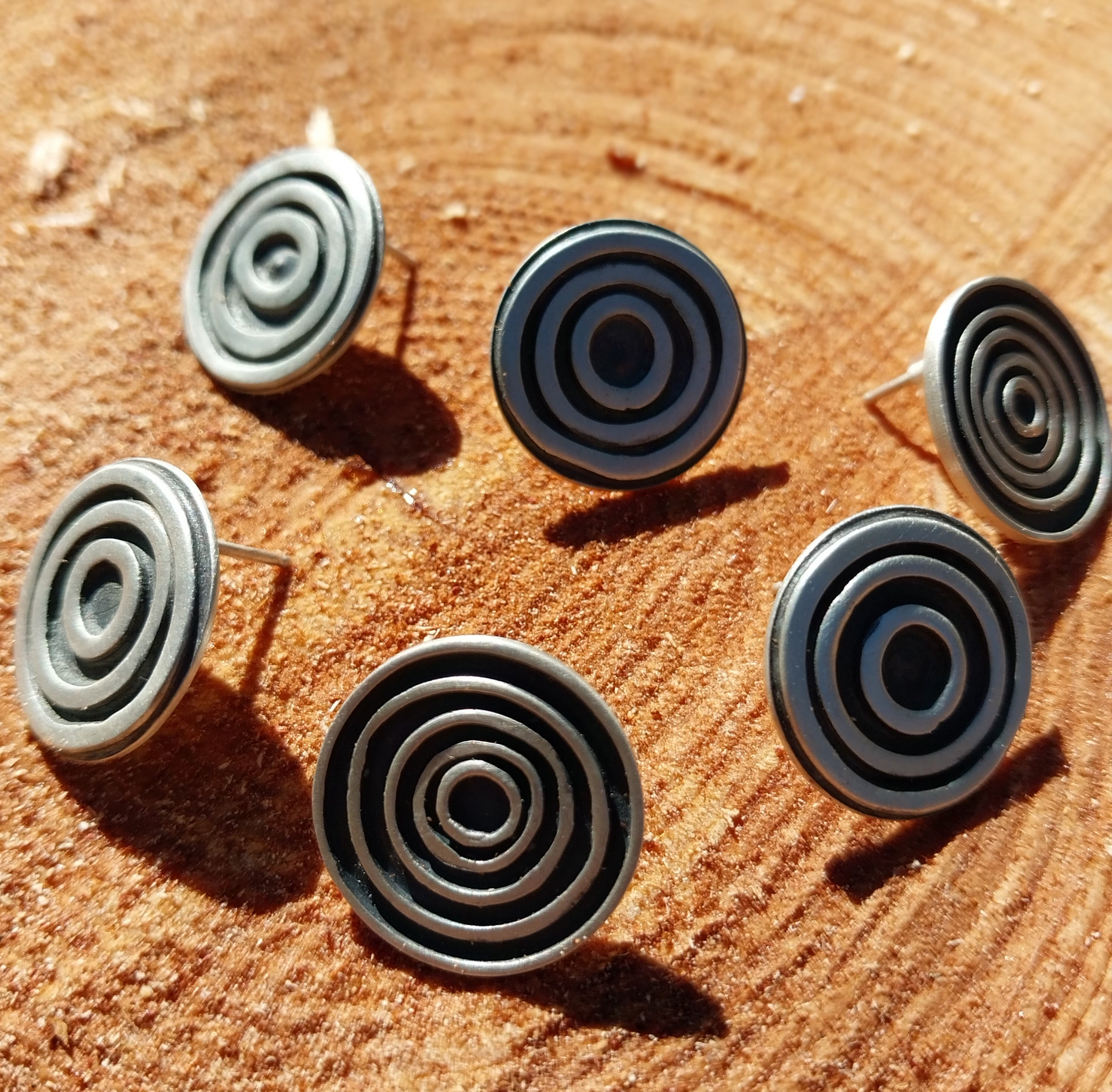 Concentric Studs